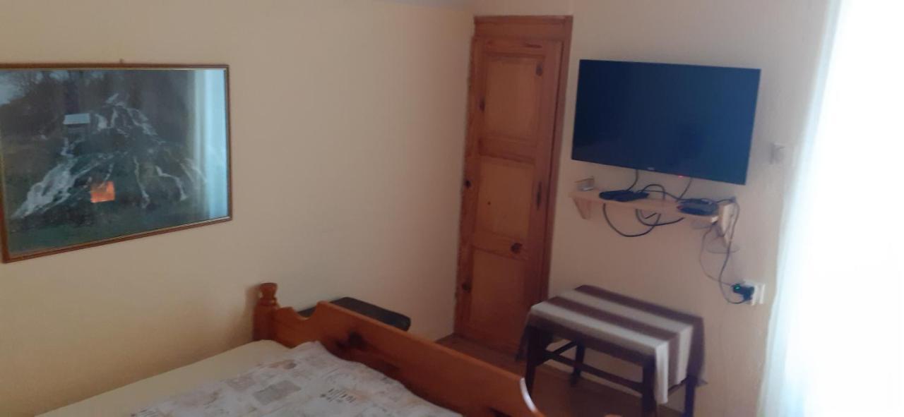 Smjestaj Na Selu,Porodica Gvozdenac Apartment Sipovo Exterior foto