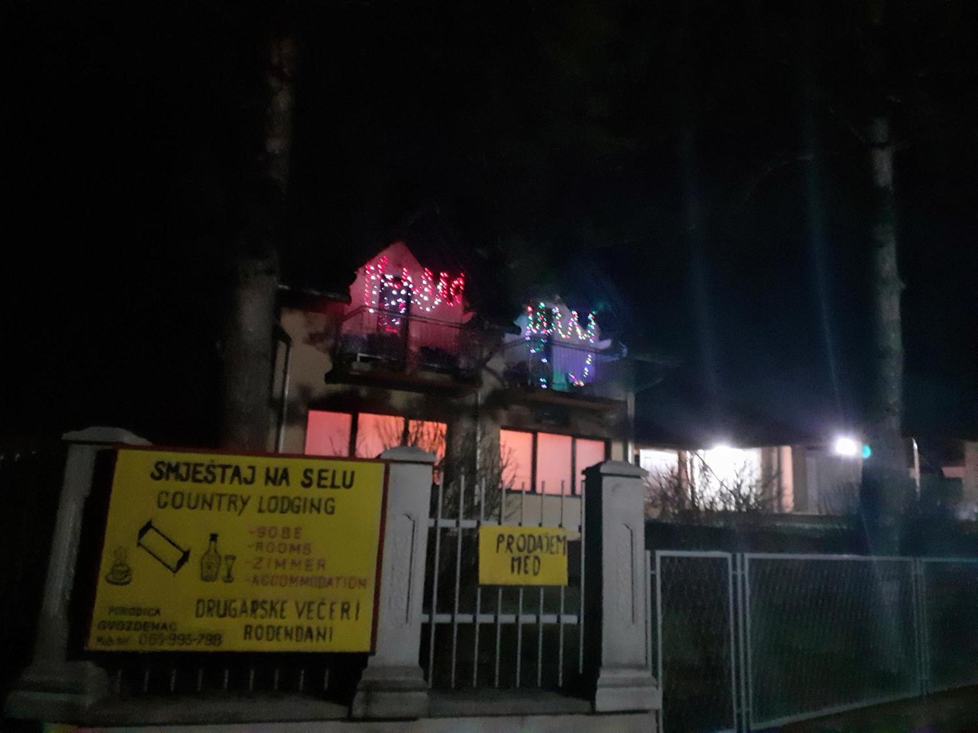 Smjestaj Na Selu,Porodica Gvozdenac Apartment Sipovo Exterior foto